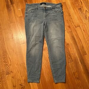 LIVERPOOL Los Angeles The Ankle Skinny Jeans Light Wash. Size 16W